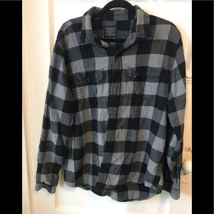 American Eagle Outfitters men’s button up Large